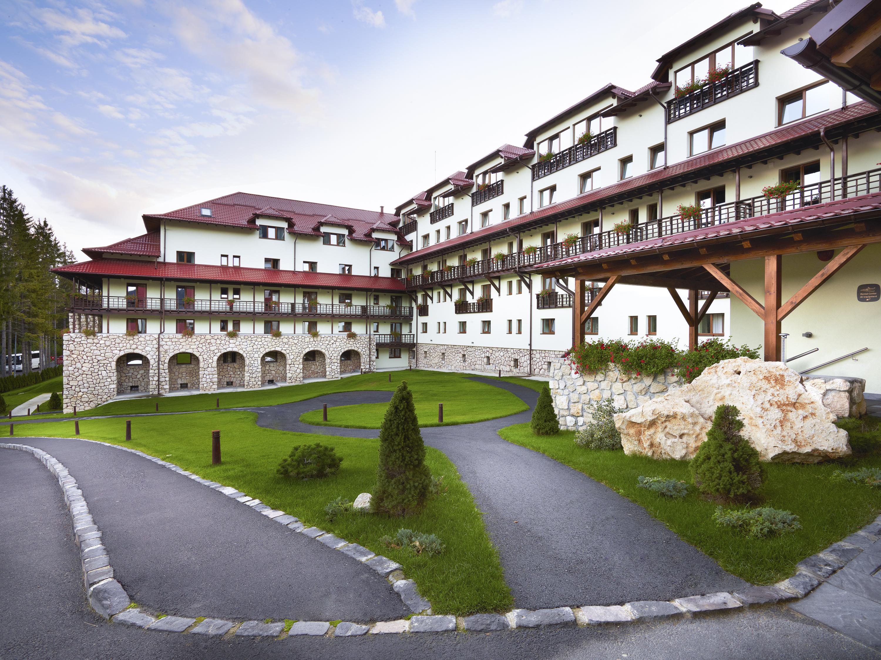 Ana Hotels Sport Poiana Brasov Bagian luar foto