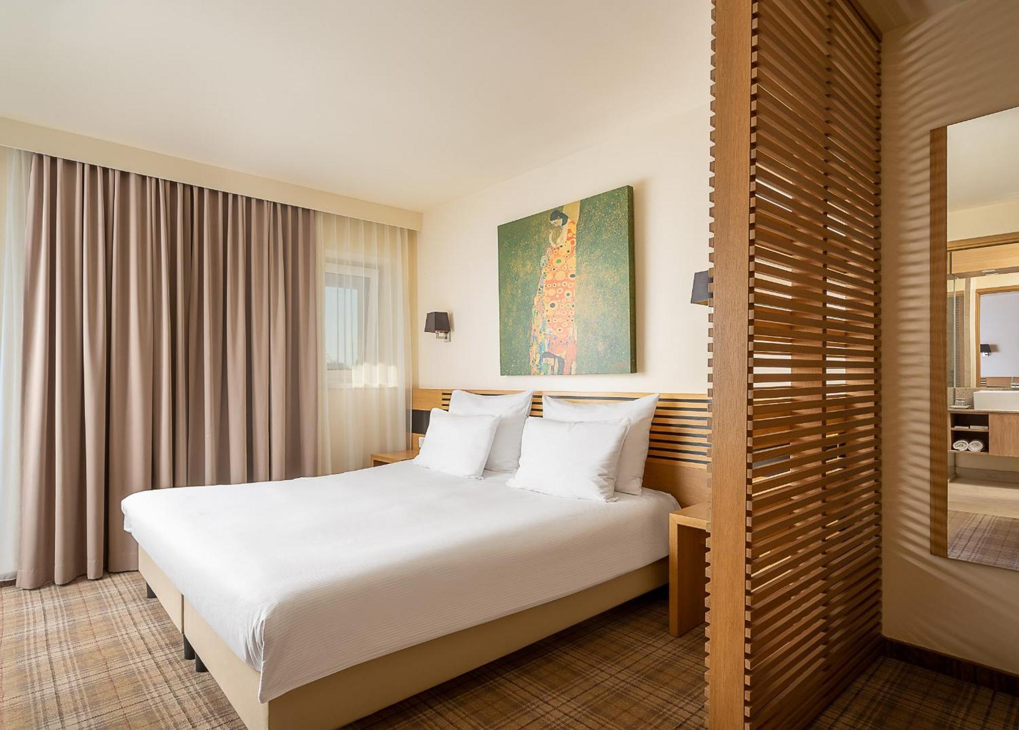 Ana Hotels Sport Poiana Brasov Bagian luar foto